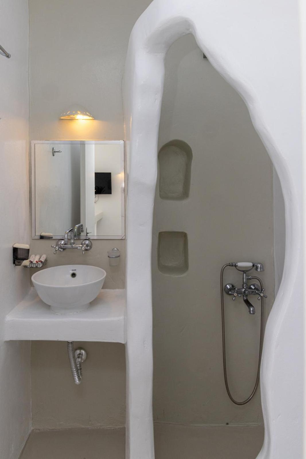 Soulmate'S Suites Tinos Kionia Exterior foto